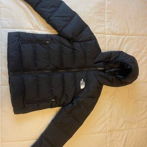 The North Face Black Puffer Jacket. Girls Large. Like new condition